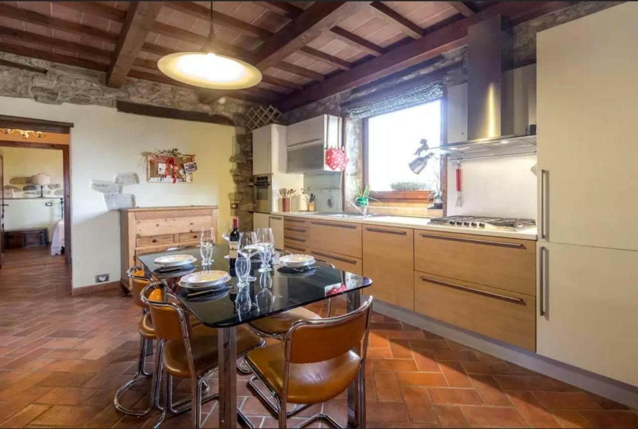 Casa Mazzocchi Vista Su Poppi Villa Exterior photo